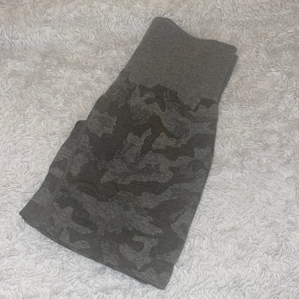 NVGTN Gray Camo Athletic Shorts